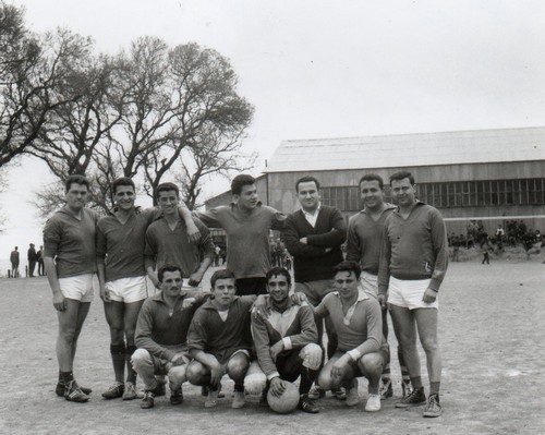 L'équipe pofesseurs et personnel 1962
